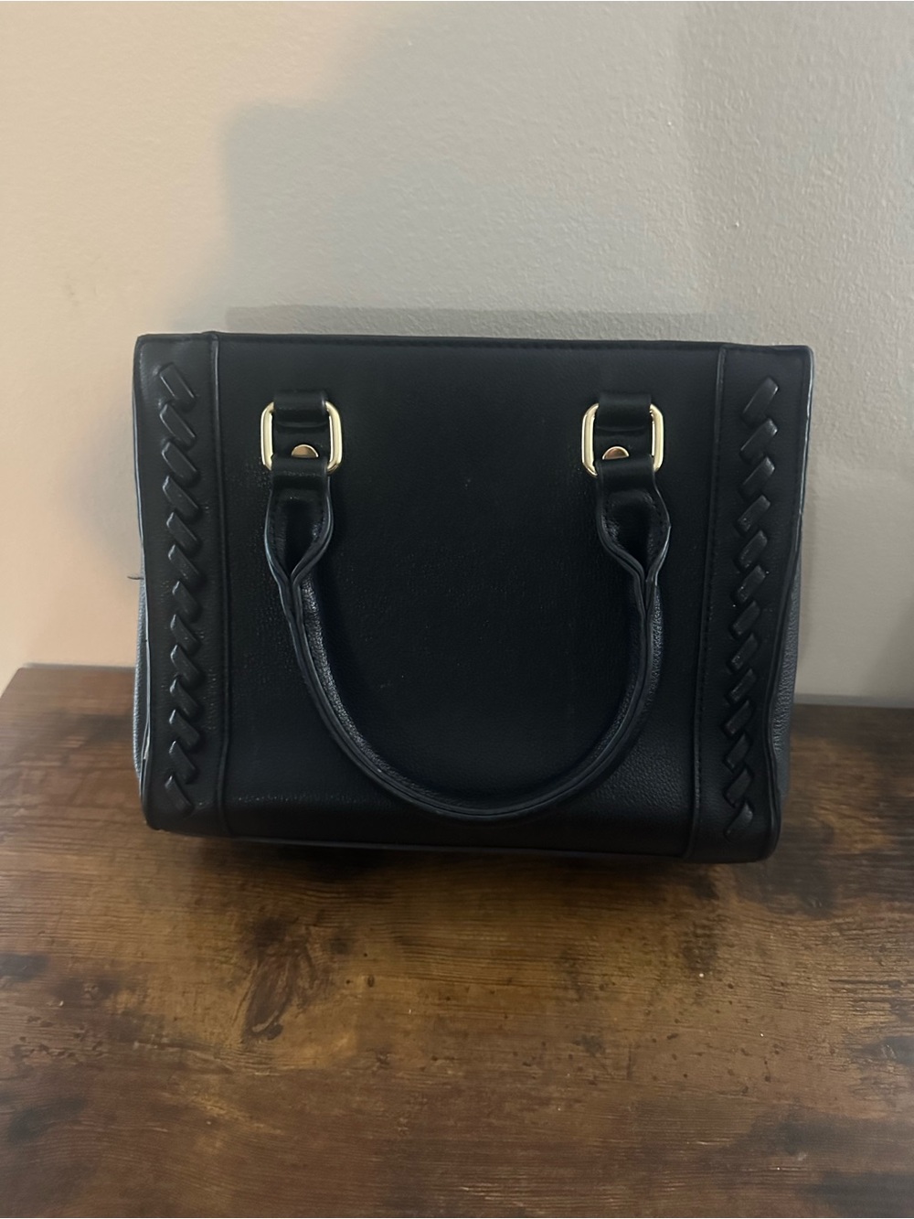 Unbranded Black Faux Leather Top-Handle Handbag with Braided Panels